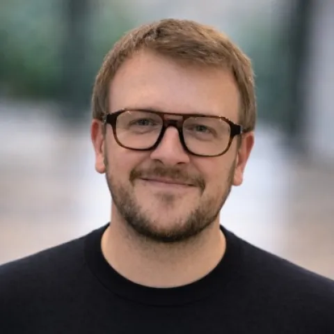 Portretfoto - Frederik Tibau