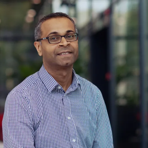 Paru Deshpande
